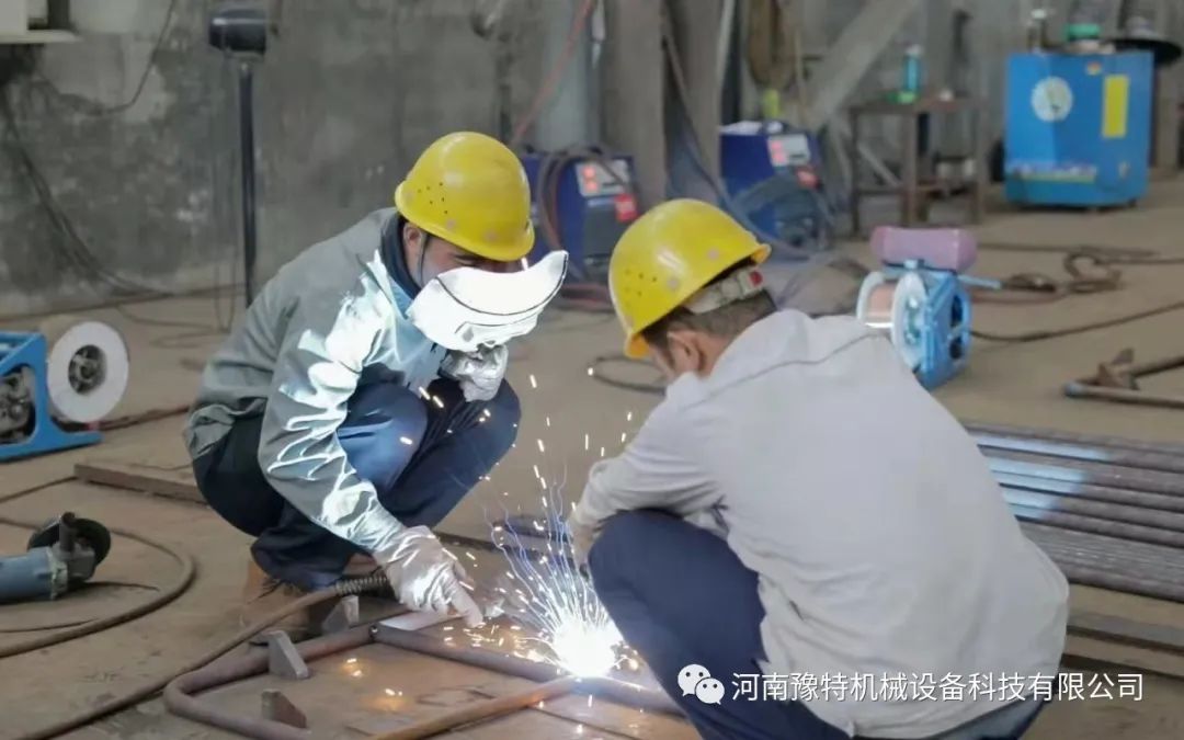 橢圓振動(dòng)篩安裝調(diào)整需要注意什么？